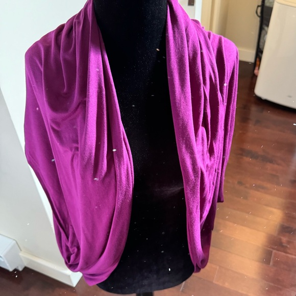 Pennington’s 1x purple bolero shrug. Perfect for fall. - Picture 7 of 9